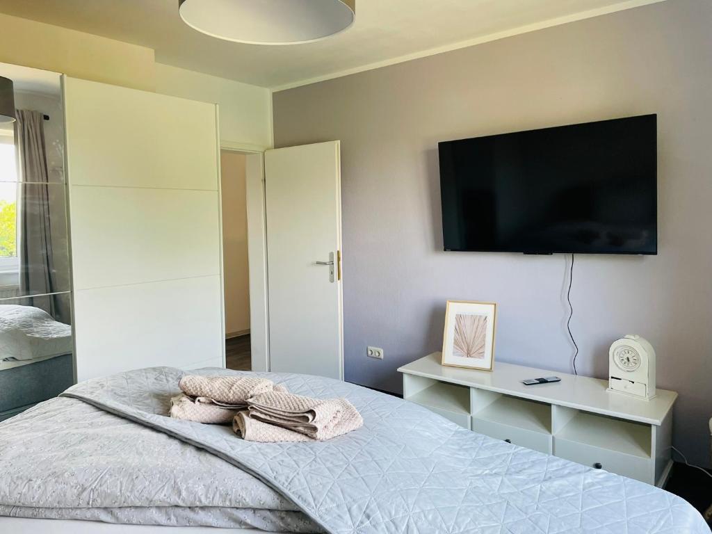 Gemütliches Schlafzimmer in der Fewo Krabbe